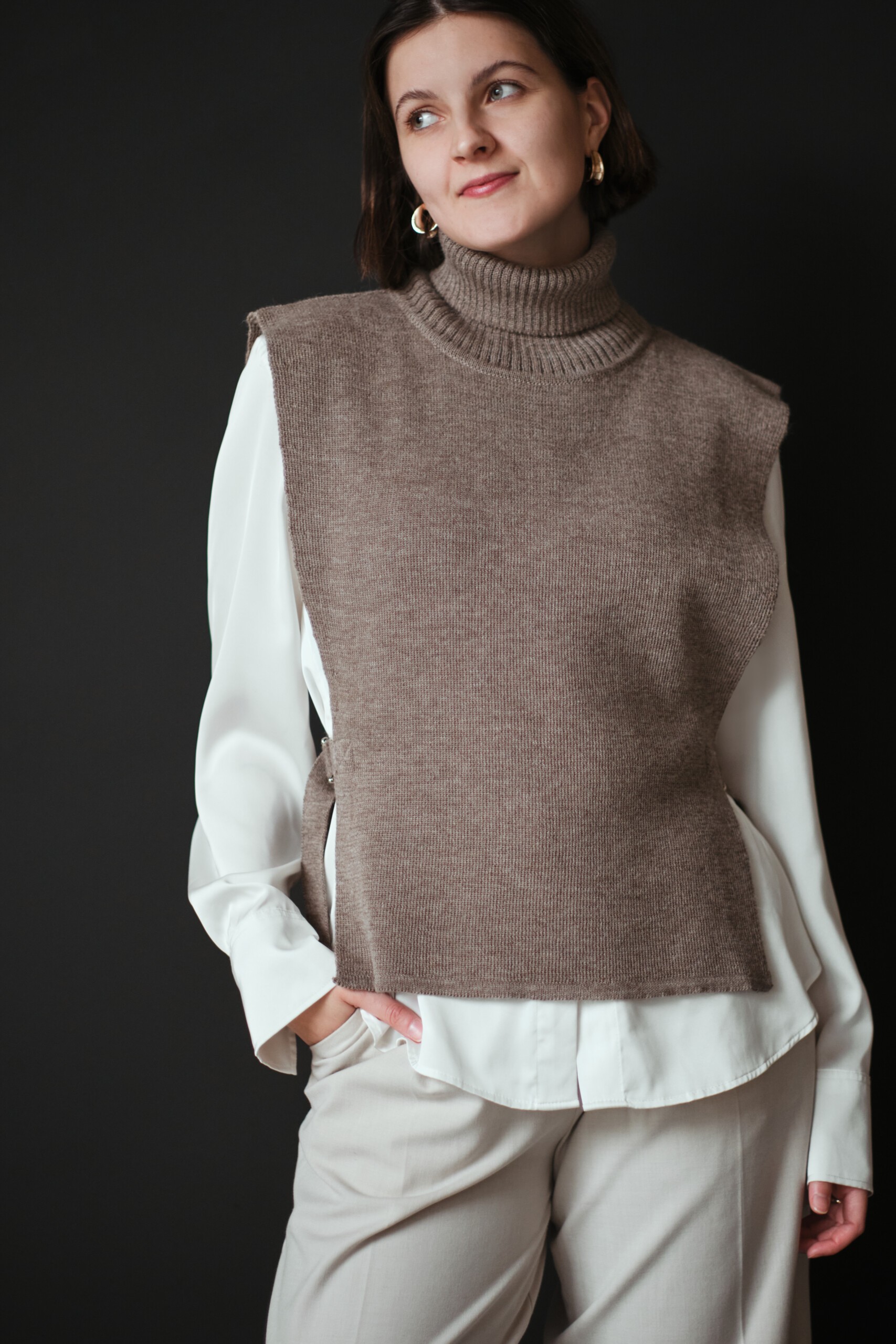 Solace väst, mörk greige - Bild 2